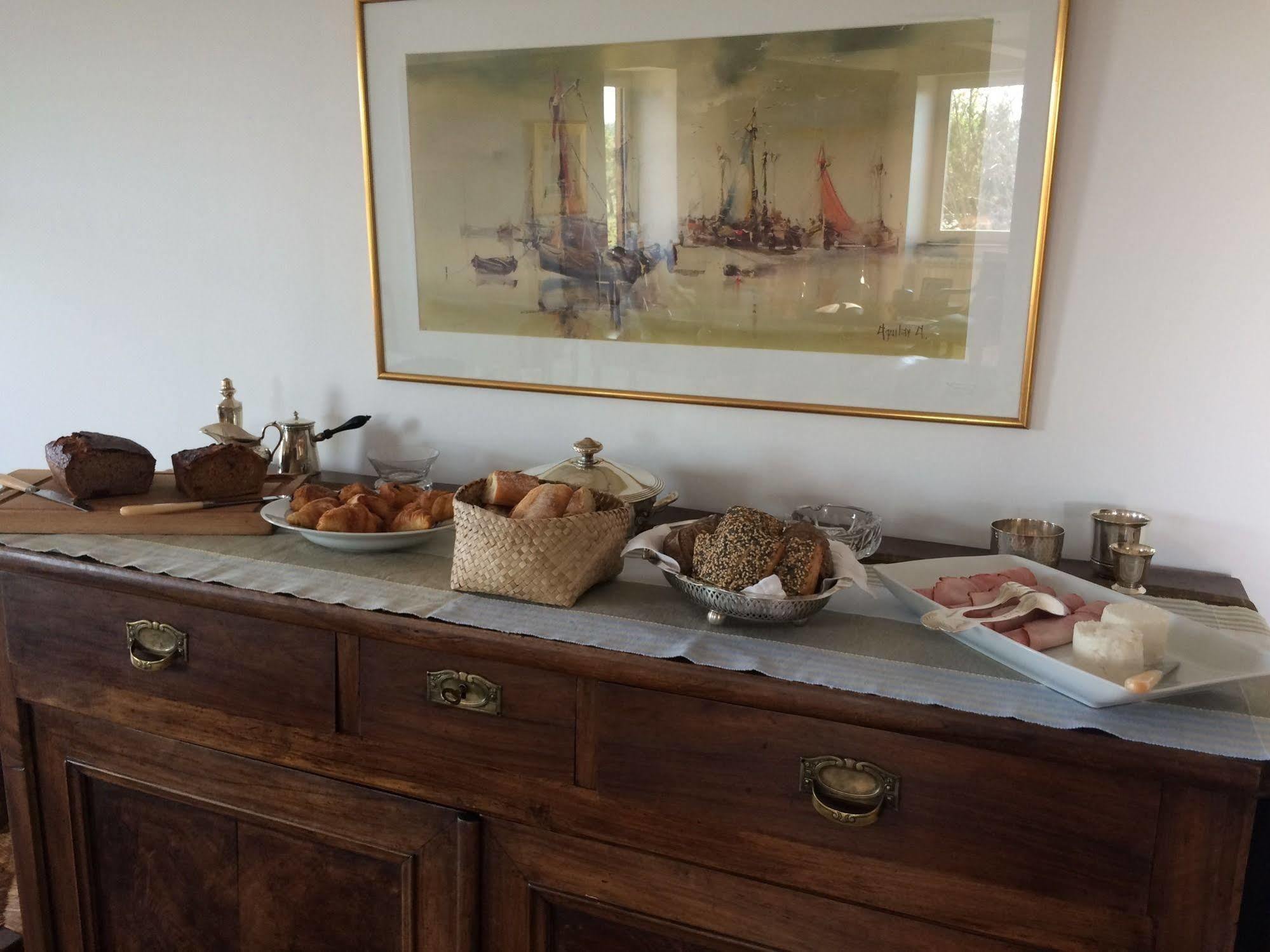 Le Clos Du Cher En Beaujolais Saint-Germain-Nuelles Esterno foto
