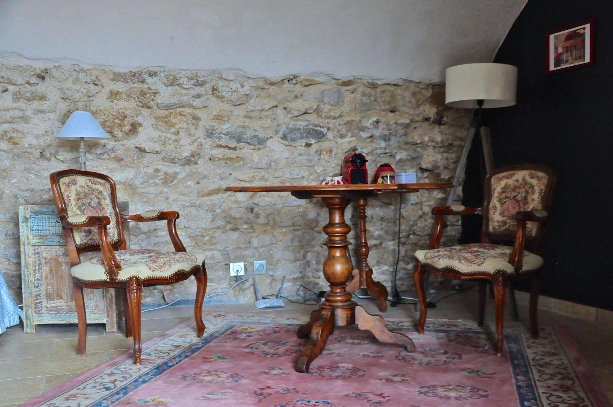 Le Clos Du Cher En Beaujolais Saint-Germain-Nuelles Esterno foto